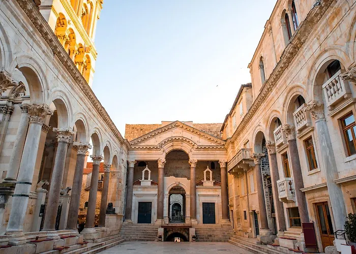 Lux Cindro In Center 斯普利特