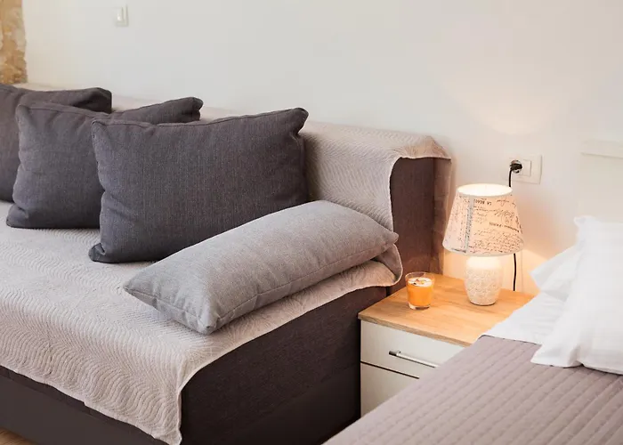 Lux Cindro In Center 스플리트